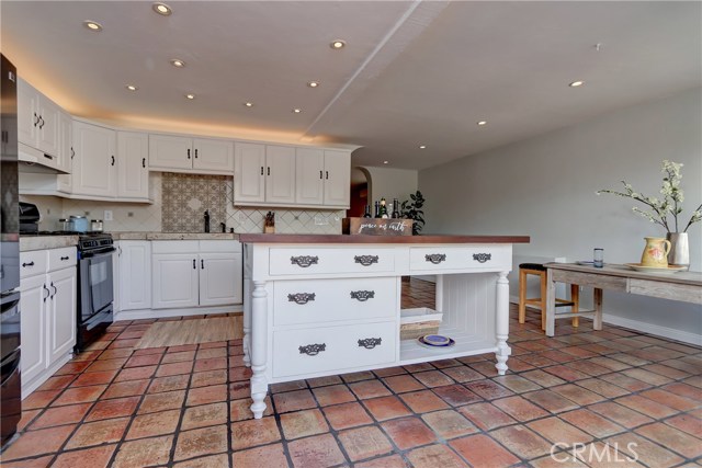 1627 Van Horne Lane, Redondo Beach, California 90278, 3 Bedrooms Bedrooms, ,1 BathroomBathrooms,Residential,Sold,Van Horne,SB20069859