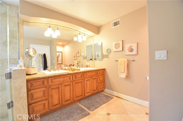 2605 Vanderbilt Lane, Redondo Beach, California 90278, 3 Bedrooms Bedrooms, ,2 BathroomsBathrooms,Residential,Sold,Vanderbilt,SB18156259