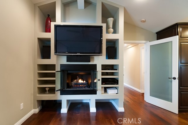 619 Broadway, Redondo Beach, California 90277, 3 Bedrooms Bedrooms, ,2 BathroomsBathrooms,Residential,Sold,Broadway,SB17102336