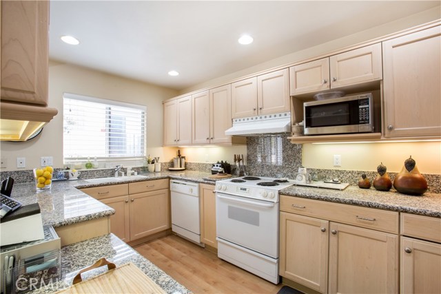 28110 Ridgefern Court, Rancho Palos Verdes, California 90275, 2 Bedrooms Bedrooms, ,2 BathroomsBathrooms,Residential,Sold,Ridgefern,PV19065693