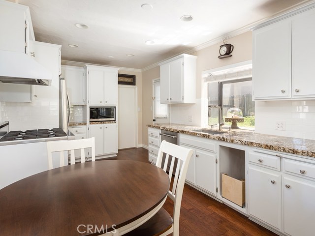 2055 Dorado Drive, Rancho Palos Verdes, California 90275, 3 Bedrooms Bedrooms, ,2 BathroomsBathrooms,Residential,Sold,Dorado,PV20161821