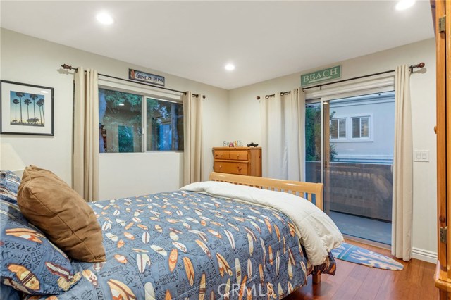 616 Garnet Street, Redondo Beach, California 90277, 4 Bedrooms Bedrooms, ,2 BathroomsBathrooms,Residential,Sold,Garnet,SB20102814