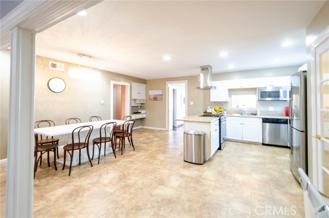 2120 Ronsard Road, Rancho Palos Verdes, California 90275, 5 Bedrooms Bedrooms, ,3 BathroomsBathrooms,Residential,Sold,Ronsard,PW21027785