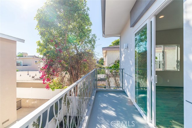 2516 Harriman Lane, Redondo Beach, California 90278, 4 Bedrooms Bedrooms, ,2 BathroomsBathrooms,Residential,Sold,Harriman,OC19086824