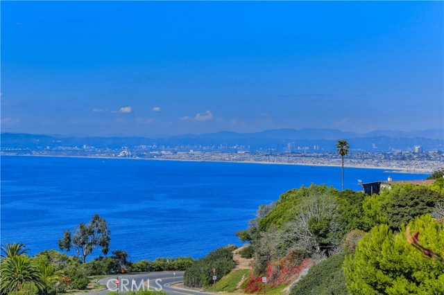 1501 Via Montemar, Palos Verdes Estates, California 90274, 4 Bedrooms Bedrooms, ,3 BathroomsBathrooms,Residential,Sold,Via Montemar,SB18239705