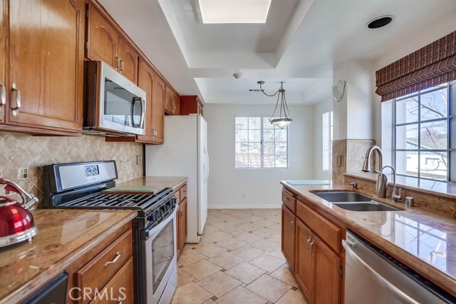 2612 Gates Avenue, Redondo Beach, California 90278, 2 Bedrooms Bedrooms, ,2 BathroomsBathrooms,Residential,Sold,Gates,SB21024956