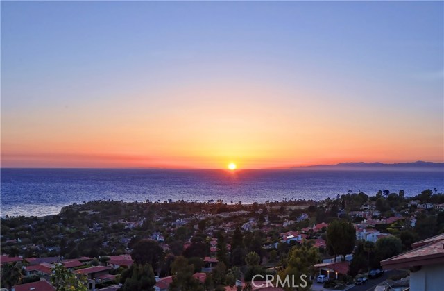 1417 Via Zumaya, Palos Verdes Estates, California 90274, 6 Bedrooms Bedrooms, ,7 BathroomsBathrooms,Residential,Sold,Via Zumaya,PV18116012