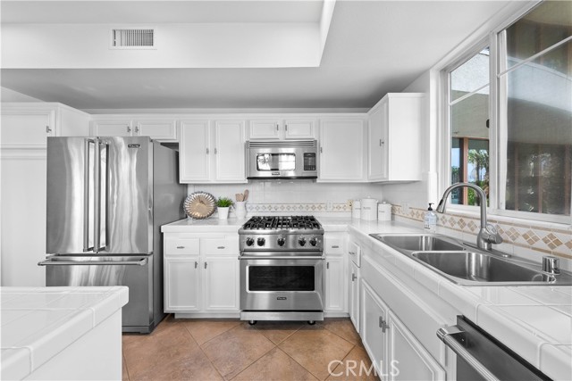 2 Bed Home for Sale in Playa Vista, California