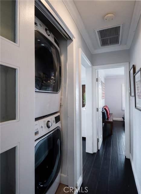 1600 Clark Lane, Redondo Beach, California 90278, 2 Bedrooms Bedrooms, ,1 BathroomBathrooms,Residential,Sold,Clark,SB20145473