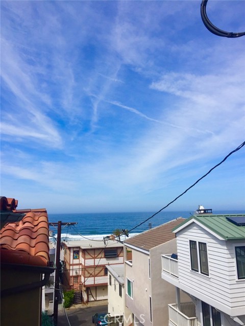 232 5th Place, Manhattan Beach, California 90266, 3 Bedrooms Bedrooms, ,3 BathroomsBathrooms,Residential,Sold,5th,SB17090395