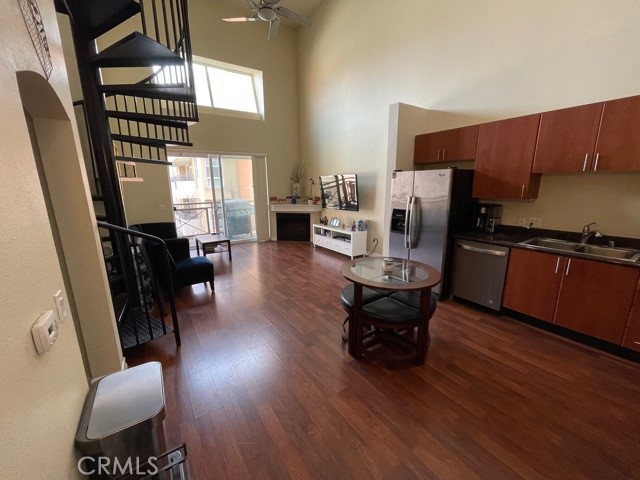 Detail Gallery Image 1 of 1 For 525 11th Ave #1503,  San Diego,  CA 92101 - 1 Beds | 1 Baths