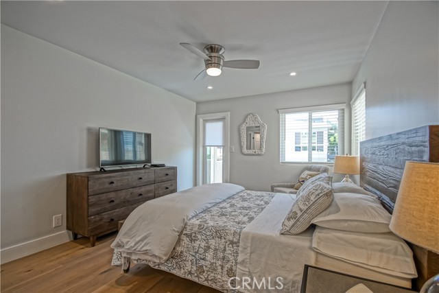 129 38th Street, Manhattan Beach, California 90266, 6 Bedrooms Bedrooms, ,6 BathroomsBathrooms,Residential,Sold,38th,SB21024072