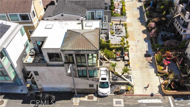 113 19th Street, Manhattan Beach, California 90266, 3 Bedrooms Bedrooms, ,2 BathroomsBathrooms,Residential,Sold,19th,SB20062018