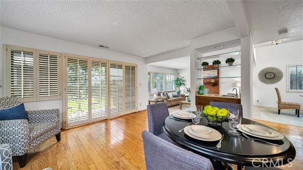 2100 Oak Avenue, Manhattan Beach, California 90266, 3 Bedrooms Bedrooms, ,2 BathroomsBathrooms,Residential,Sold,Oak,SB20253347
