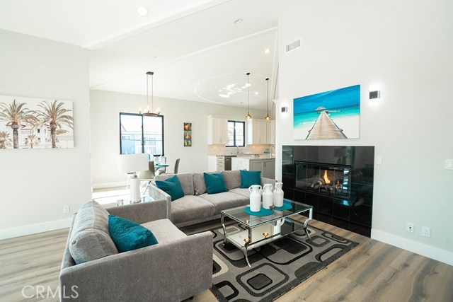 2601 Nelson Avenue, Redondo Beach, California 90278, 4 Bedrooms Bedrooms, ,3 BathroomsBathrooms,Residential,Sold,Nelson,SB18212308