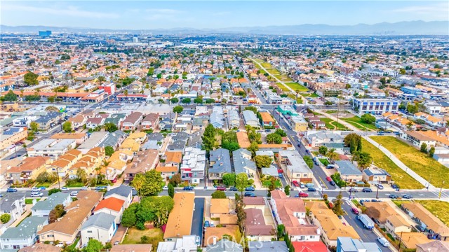 Aerial - Facing North: Edison Right-A-Way Greenbelt