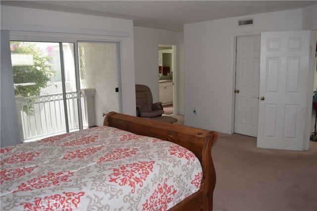 720 Lucia Avenue, Redondo Beach, California 90277, 5 Bedrooms Bedrooms, ,3 BathroomsBathrooms,Residential,Sold,Lucia,SB17080801