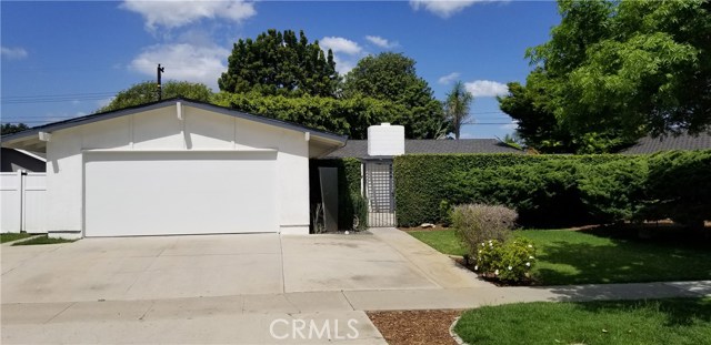 Photo of 11571 Weatherby Road, Rossmoor, CA 90720