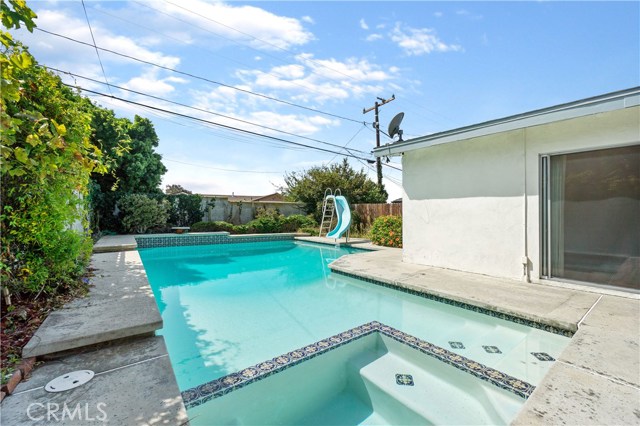 312 Avenue D, Redondo Beach, California 90277, 3 Bedrooms Bedrooms, ,2 BathroomsBathrooms,Residential,Sold,Avenue D,PW20179894