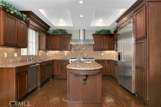 200 Avenue C, Redondo Beach, California 90277, 4 Bedrooms Bedrooms, ,2 BathroomsBathrooms,Residential,Sold,Avenue C,SB18107181