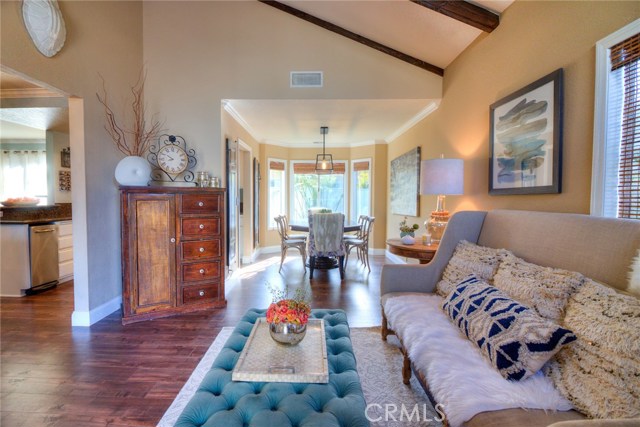 2208 Bataan Road, Redondo Beach, California 90278, 3 Bedrooms Bedrooms, ,2 BathroomsBathrooms,Residential,Sold,Bataan,SB19018998