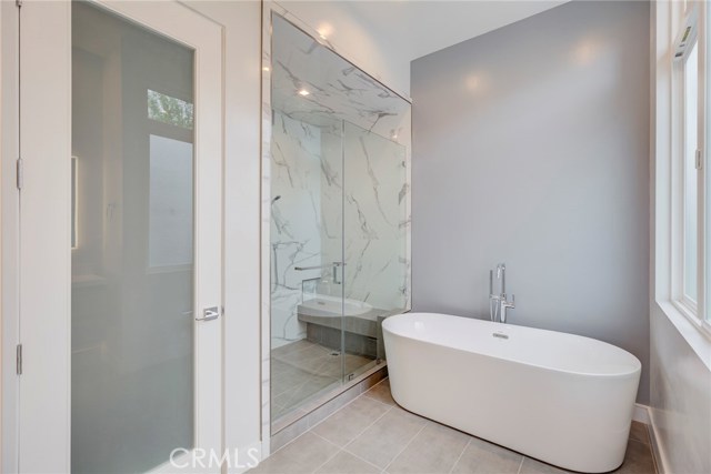 2104 Voorhees Avenue, Redondo Beach, California 90278, 4 Bedrooms Bedrooms, ,3 BathroomsBathrooms,Residential,Sold,Voorhees,PV19109969
