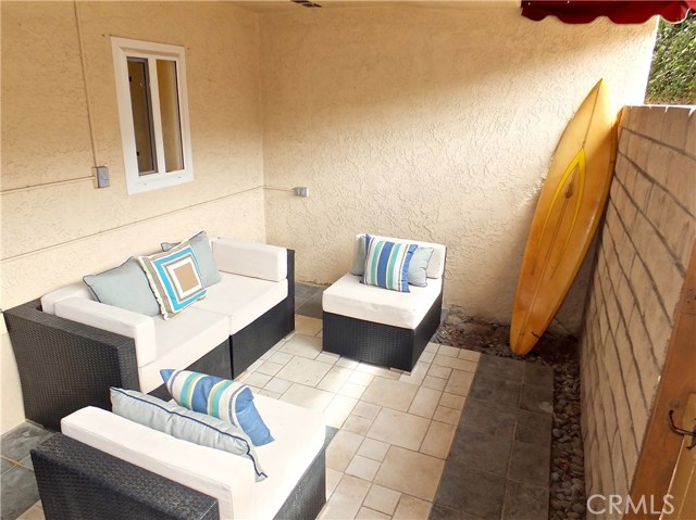 1104 Harkness Lane, Redondo Beach, California 90278, 3 Bedrooms Bedrooms, ,2 BathroomsBathrooms,Residential,Sold,Harkness,PW18238945