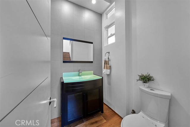 2408 Harriman Lane, Redondo Beach, California 90278, 4 Bedrooms Bedrooms, ,3 BathroomsBathrooms,Residential,Sold,Harriman,PV21066459