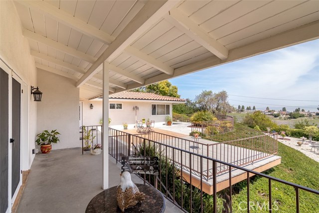 5405 Middlecrest Road, Rancho Palos Verdes, California 90275, 4 Bedrooms Bedrooms, ,3 BathroomsBathrooms,Residential,Sold,Middlecrest,PV18080454