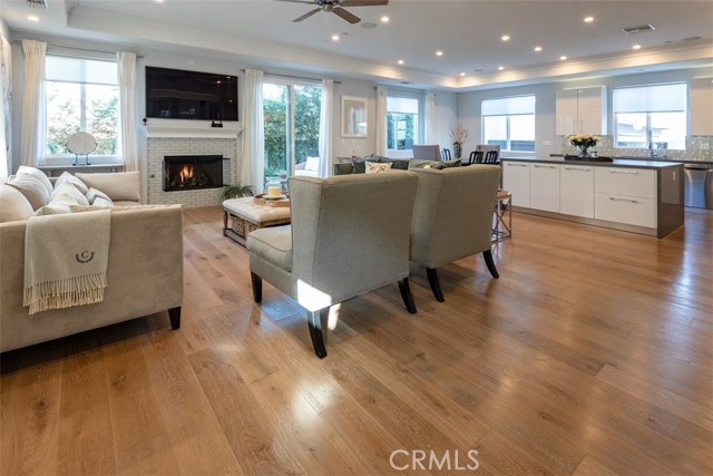 2019 Farrell Avenue, Redondo Beach, California 90278, 4 Bedrooms Bedrooms, ,3 BathroomsBathrooms,Residential,Sold,Farrell,PV18280425