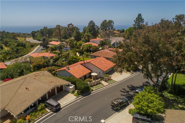 1813 Via Estudillo, Palos Verdes Estates, California 90274, 3 Bedrooms Bedrooms, ,1 BathroomBathrooms,Residential,Sold,Via Estudillo,PV17110729