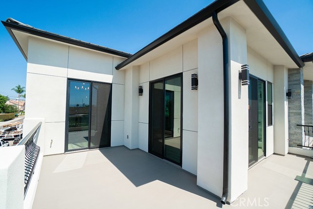 2601 Nelson Avenue, Redondo Beach, California 90278, 4 Bedrooms Bedrooms, ,3 BathroomsBathrooms,Residential,Sold,Nelson,SB18212308