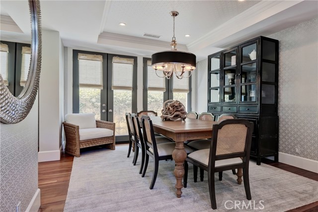 569 35th Street, Manhattan Beach, California 90266, 5 Bedrooms Bedrooms, ,5 BathroomsBathrooms,Residential,Sold,35th,SB19044289