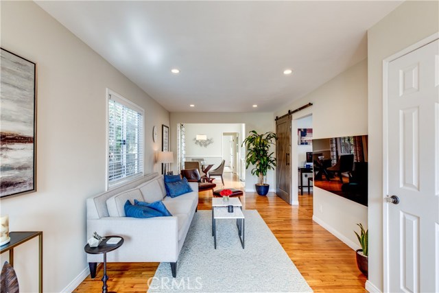 1201 20th Place, Hermosa Beach, California 90254, 2 Bedrooms Bedrooms, ,1 BathroomBathrooms,Residential,Sold,20th,SB20009465