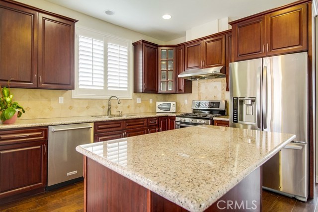 611 Pacific Coast, Redondo Beach, California 90277, 5 Bedrooms Bedrooms, ,4 BathroomsBathrooms,Residential,Sold,Pacific Coast,OC17213002