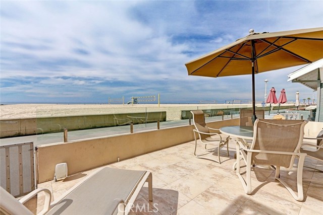 12 The Strand, Hermosa Beach, California 90254, 4 Bedrooms Bedrooms, ,2 BathroomsBathrooms,Residential,Sold,The Strand,SB18140848