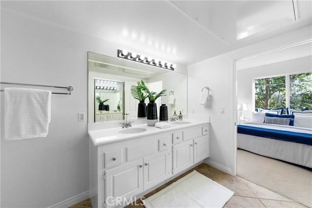 2 Bed Home for Sale in Playa Vista, California
