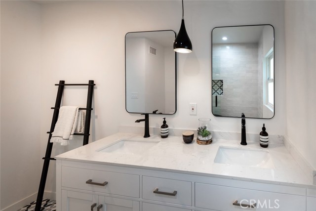 26675 Westvale Road, Palos Verdes Peninsula, California 90274, 3 Bedrooms Bedrooms, ,2 BathroomsBathrooms,Residential,Sold,Westvale,SB21093709