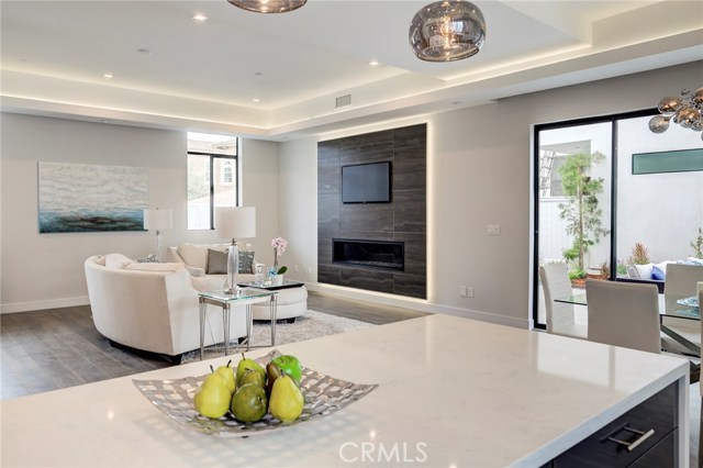 1909 Huntington Lane, Redondo Beach, California 90278, 4 Bedrooms Bedrooms, ,3 BathroomsBathrooms,Residential,Sold,Huntington,PV18234490