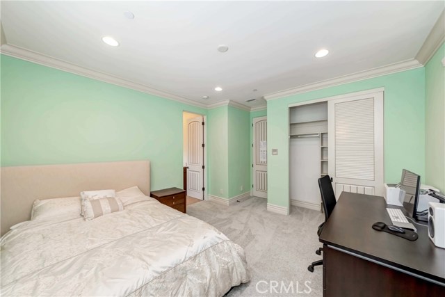 2201 Mathews, Redondo Beach, California 90278, 4 Bedrooms Bedrooms, ,3 BathroomsBathrooms,Residential,Sold,Mathews,WS20175587