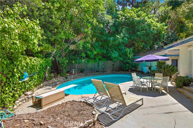 1 Sweetgrass, Rolling Hills Estates, California 90274, 3 Bedrooms Bedrooms, ,3 BathroomsBathrooms,Residential,Sold,Sweetgrass,SB17175278