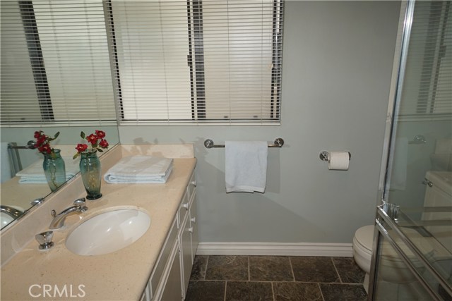 Master attached en suite with shower. Limestone counter, slate floors.