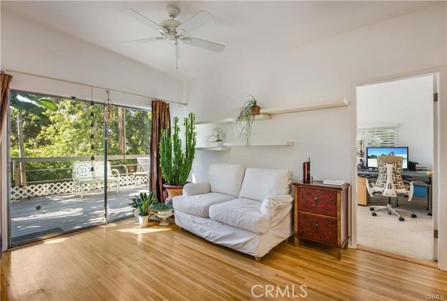 2833 Valley Drive, Manhattan Beach, California 90266, 2 Bedrooms Bedrooms, ,2 BathroomsBathrooms,Residential,Sold,Valley,SB20124280