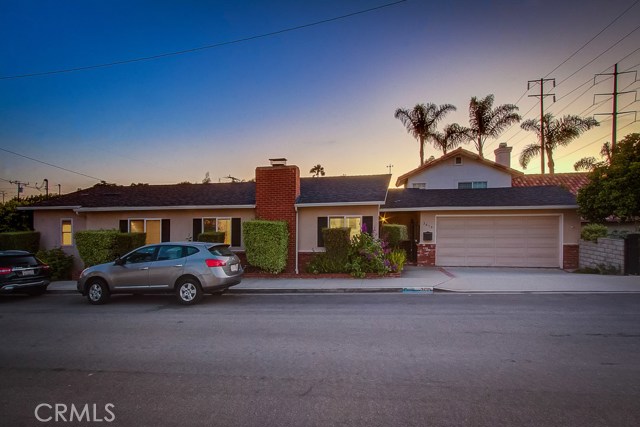 3619 Poinsettia Avenue, Manhattan Beach, California 90266, 3 Bedrooms Bedrooms, ,3 BathroomsBathrooms,Residential,Sold,Poinsettia,PW20142237