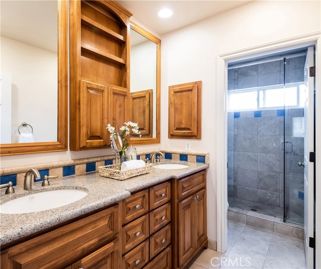 759 29th Street, Manhattan Beach, California 90266, 5 Bedrooms Bedrooms, ,3 BathroomsBathrooms,Residential,Sold,29th,SB19100741