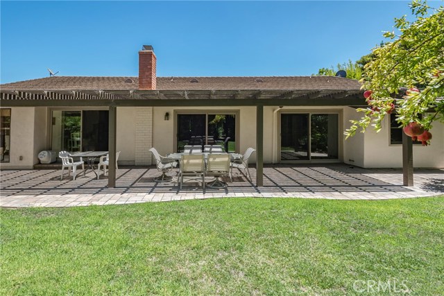 4031 Rousseau Lane, Palos Verdes Peninsula, California 90274, 3 Bedrooms Bedrooms, ,2 BathroomsBathrooms,Residential,Sold,Rousseau,PV17158921