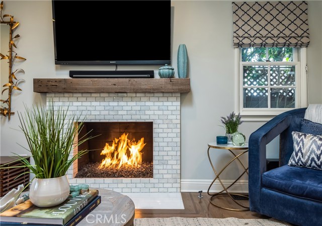 592 33rd Street, Manhattan Beach, California 90266, 3 Bedrooms Bedrooms, ,3 BathroomsBathrooms,Residential,Sold,33rd,SB19082655