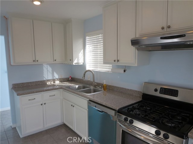 828 Lucia Avenue, Redondo Beach, California 90277, 3 Bedrooms Bedrooms, ,2 BathroomsBathrooms,Residential,Sold,Lucia,PV18117040