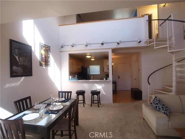 240 The Village, Redondo Beach, California 90277, 1 Bedroom Bedrooms, ,1 BathroomBathrooms,Residential,Sold,The Village,SB17166583