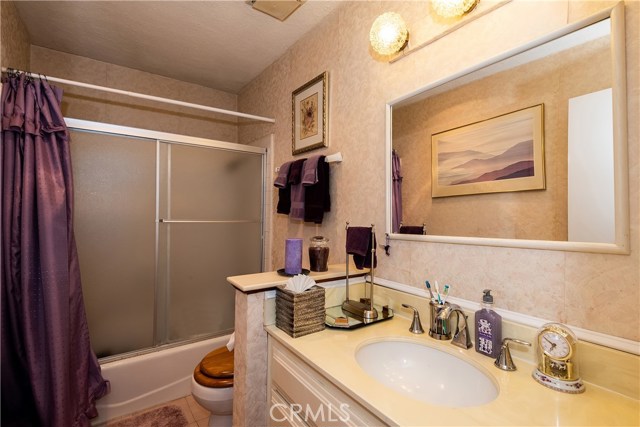 2200 Vanderbilt Lane, Redondo Beach, California 90278, 2 Bedrooms Bedrooms, ,2 BathroomsBathrooms,Residential,Sold,Vanderbilt,SB18281133